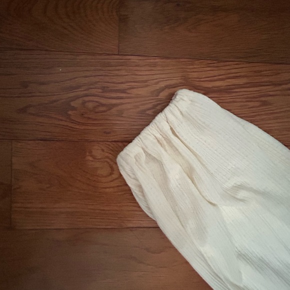 Maurice’s lace front top - Picture 3 of 5